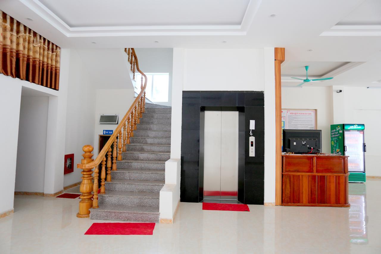 Anh Tu Hotel Ha Giang Exterior photo